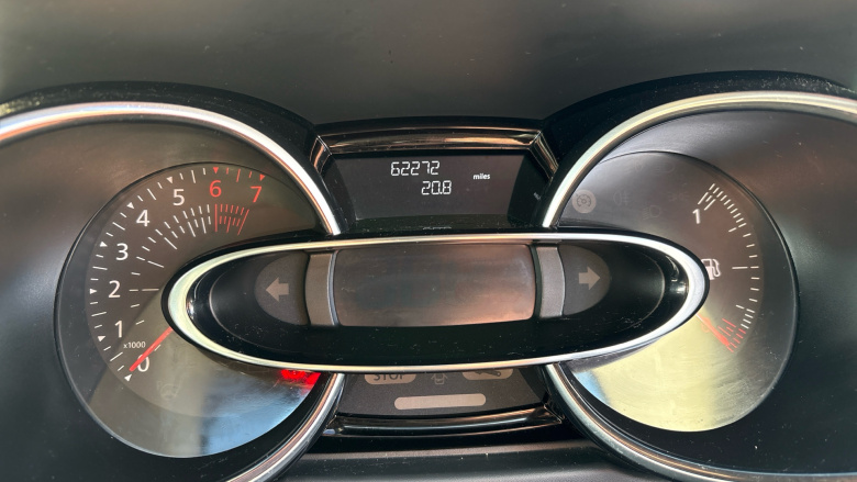 Renault Clio 0.9 TCE 90 Signature Nav 5dr Petrol Hatchback